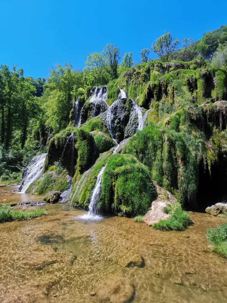 Cascade de Baume-les-Messieurs