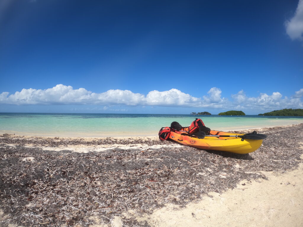 En kayak à l'Ilet Blanc