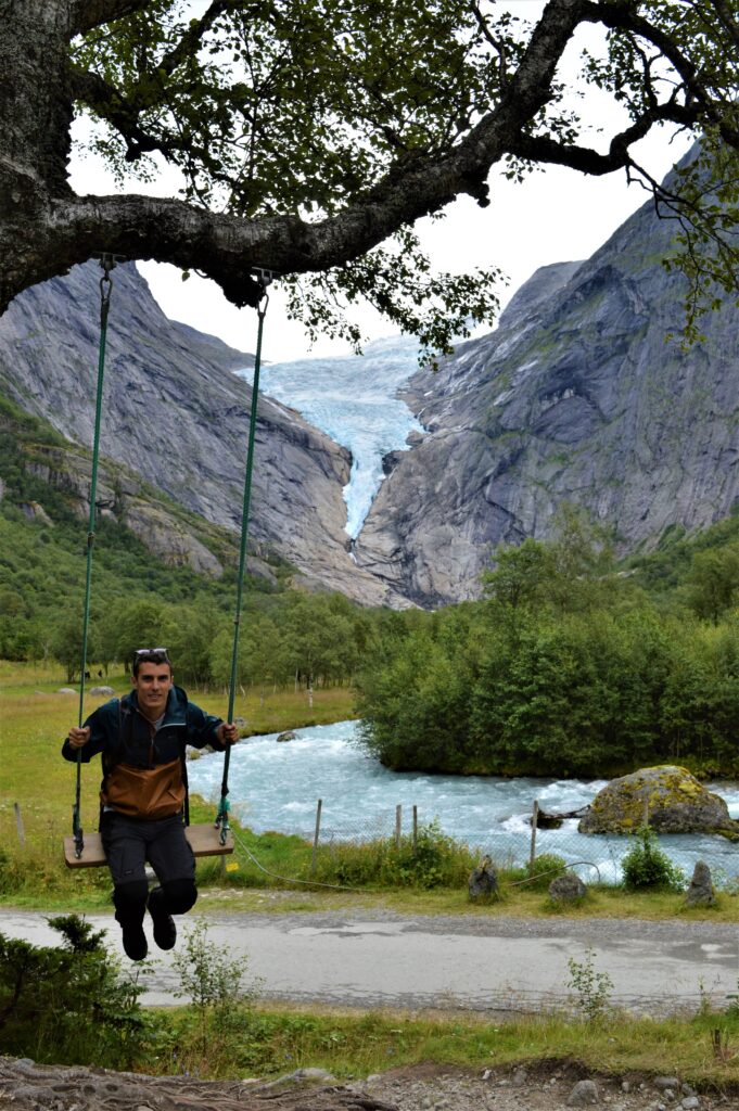 Briksdalsbreen, glacier