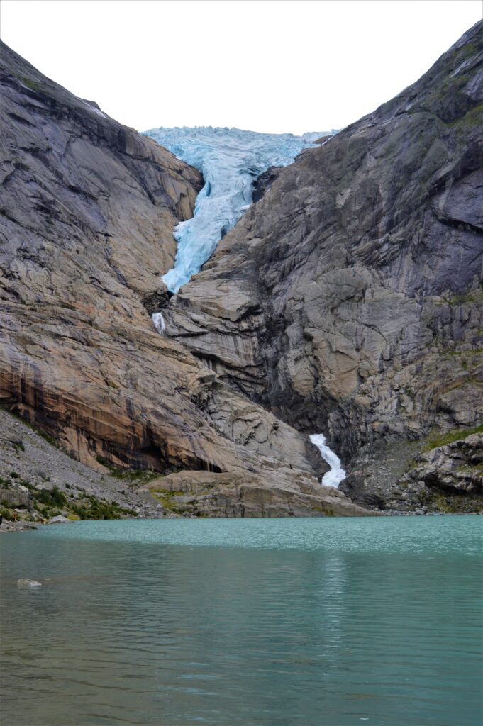 Briksdalsbreen, glacier