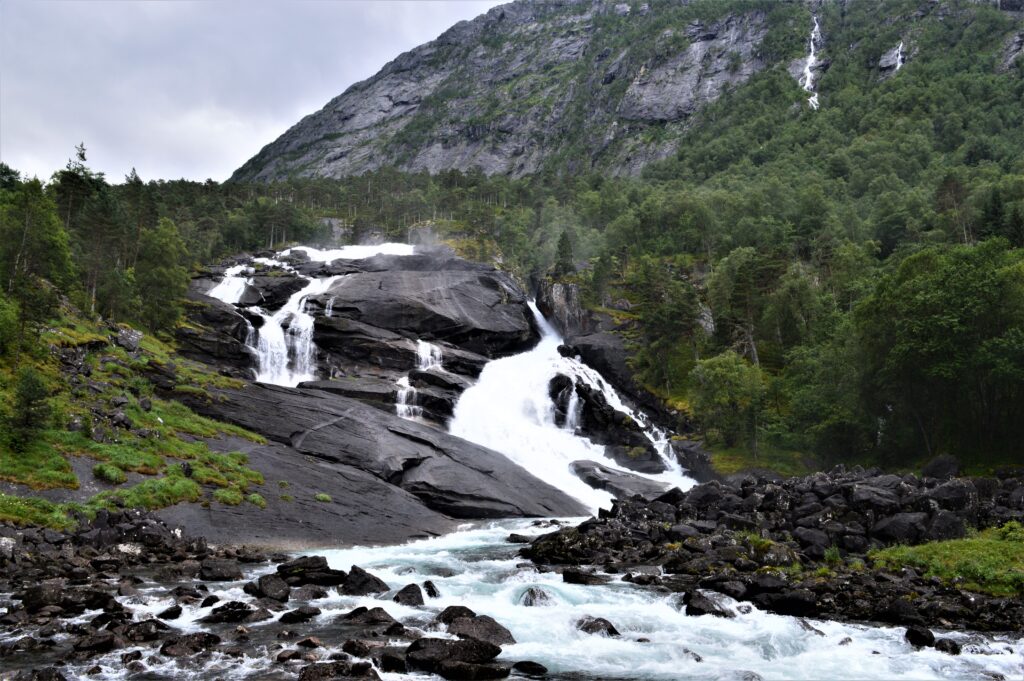 Tveitafossen, Norvège