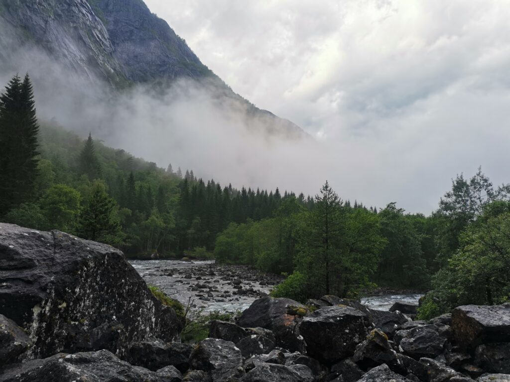 Dans la vallée de Husedalen