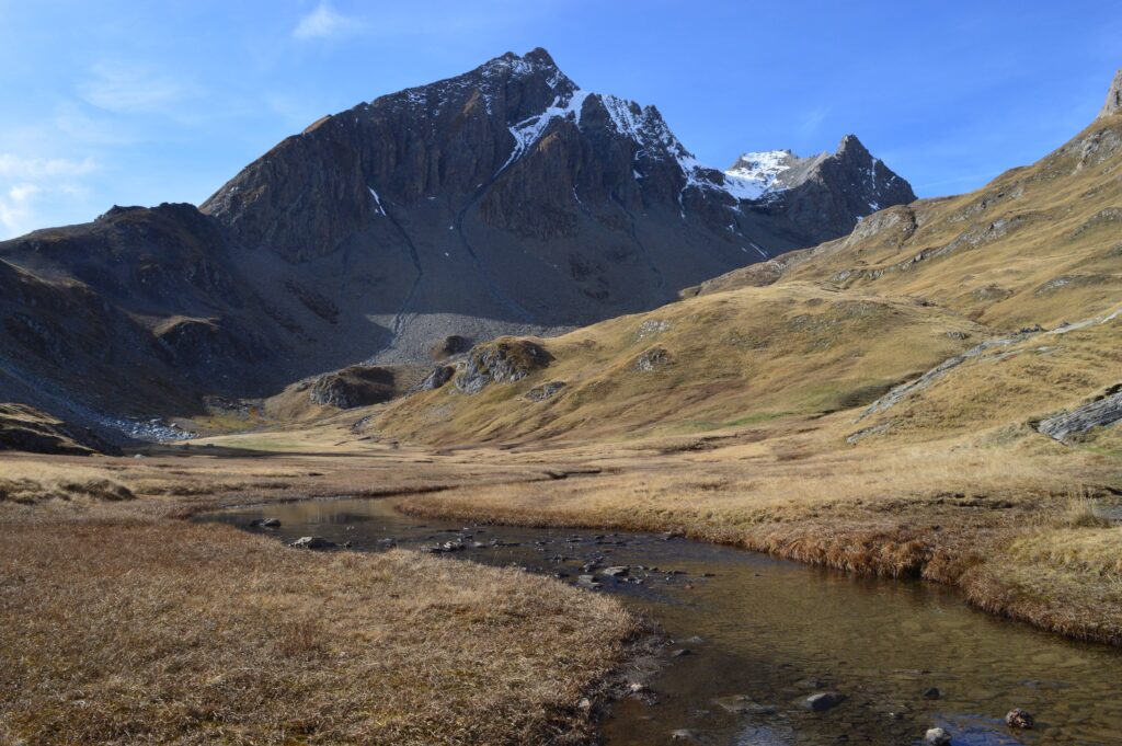 Vue du ruisseau de la Forclaz