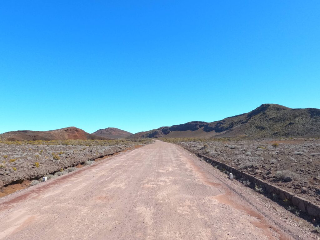 Sur la route menant au Piton